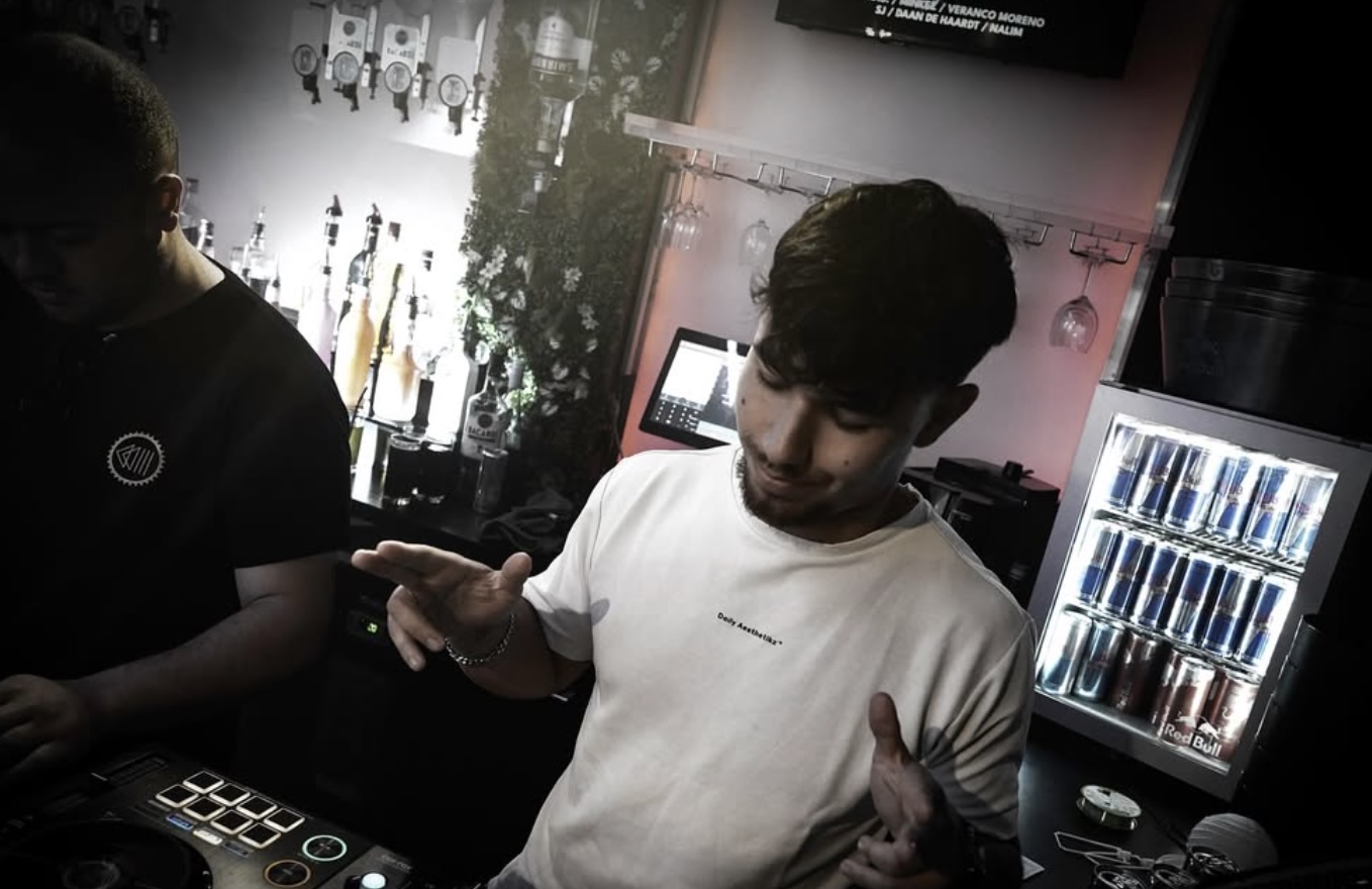 FEELSS — Veranco achter de decks